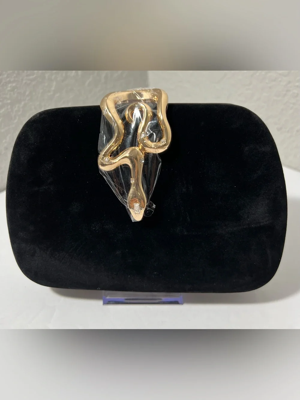 Nodeber Black Velvet Clutch Snake Clasp Gold tone Chain Evening cocktail Bag NWT